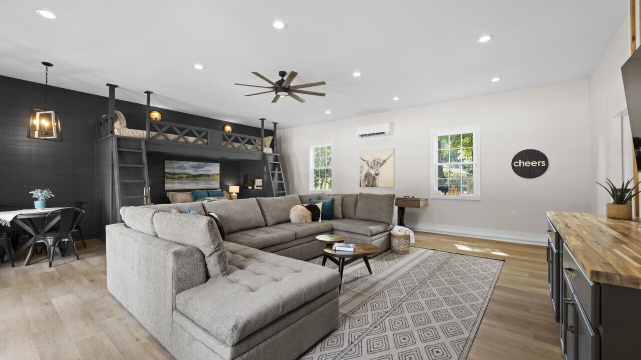 Photo of Livingroom in Mooresville