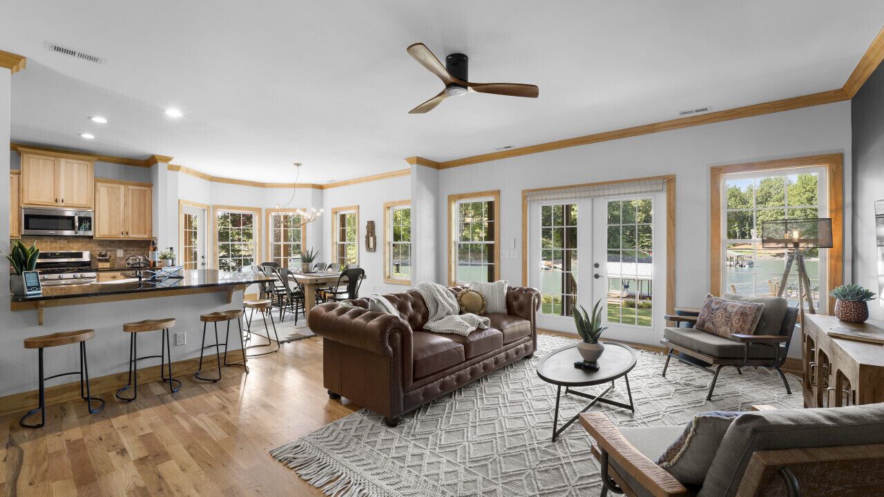 Photo of Livingroom in Mooresville