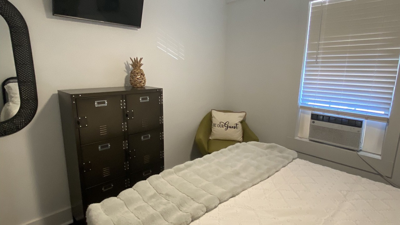 Photo of Bedroom in Guntersville