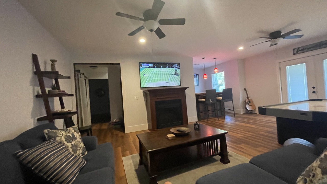 Photo of Livingroom in Asheville