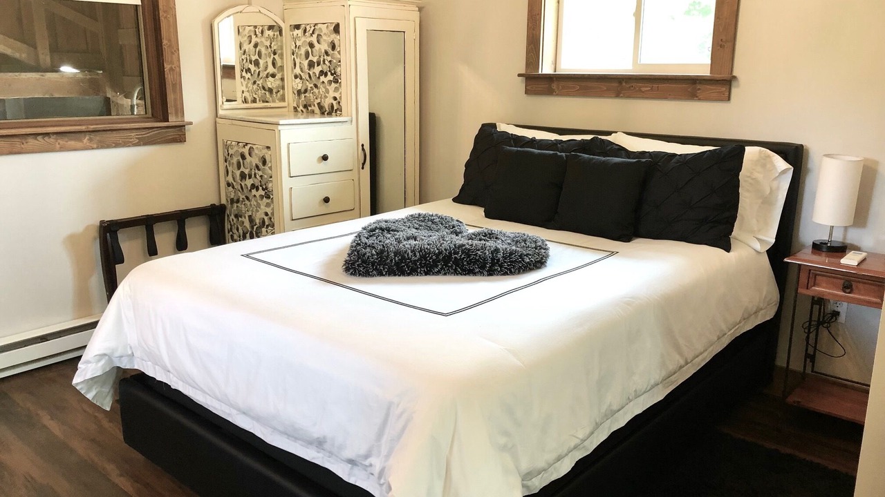 Photo of Bedroom in Waynesville