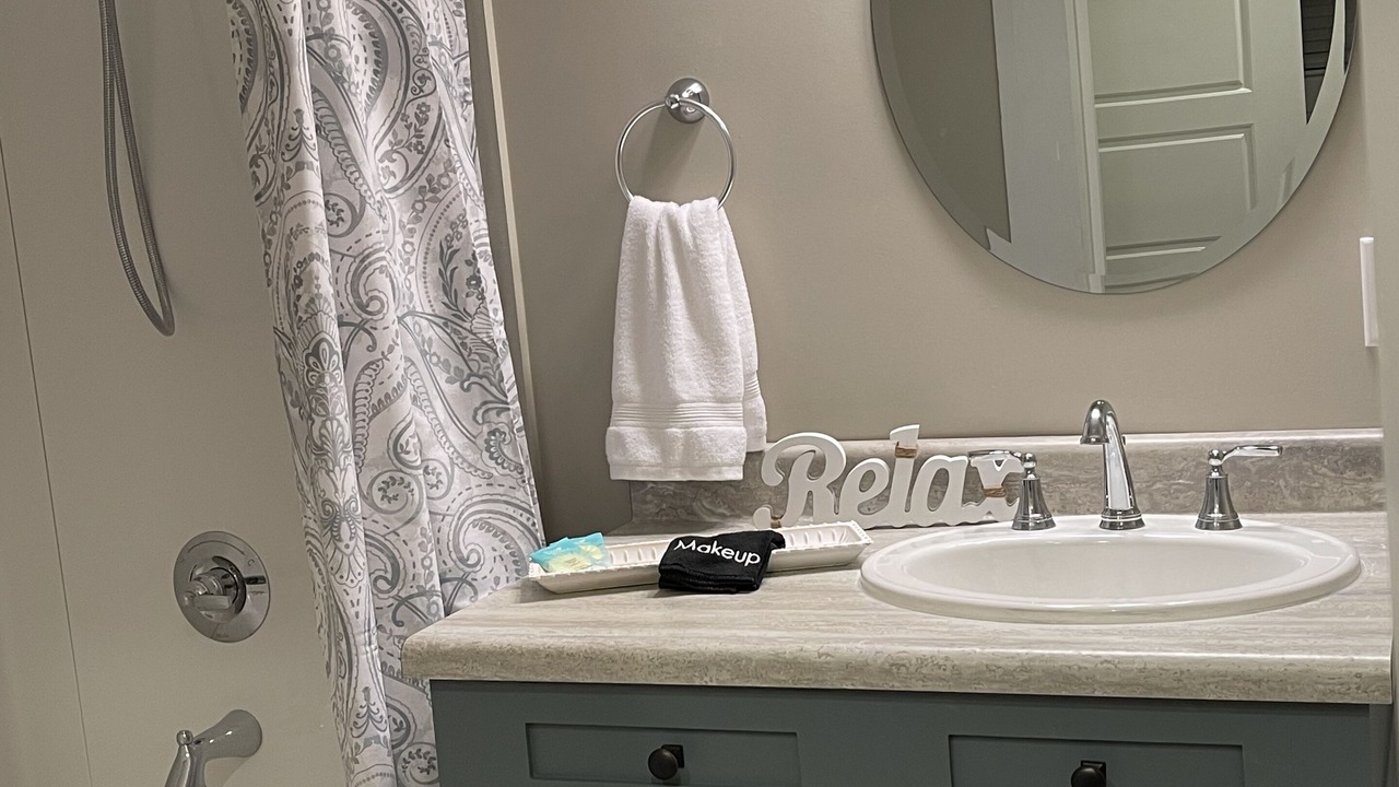 Photo of Bathroom in Laurel