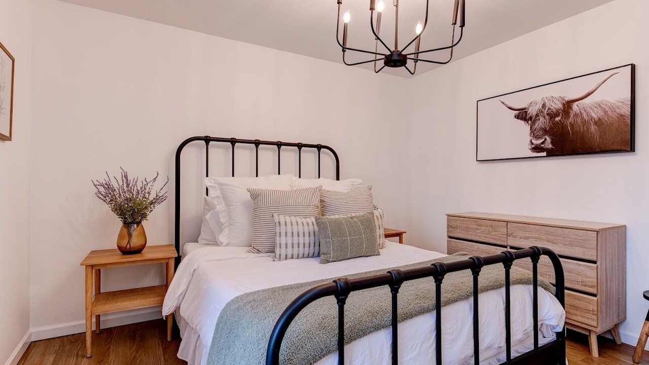Photo of Bedroom in Alexander