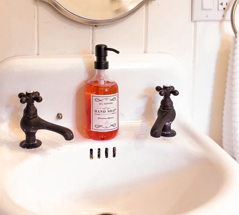 Photo of Bathroom in Guntersville