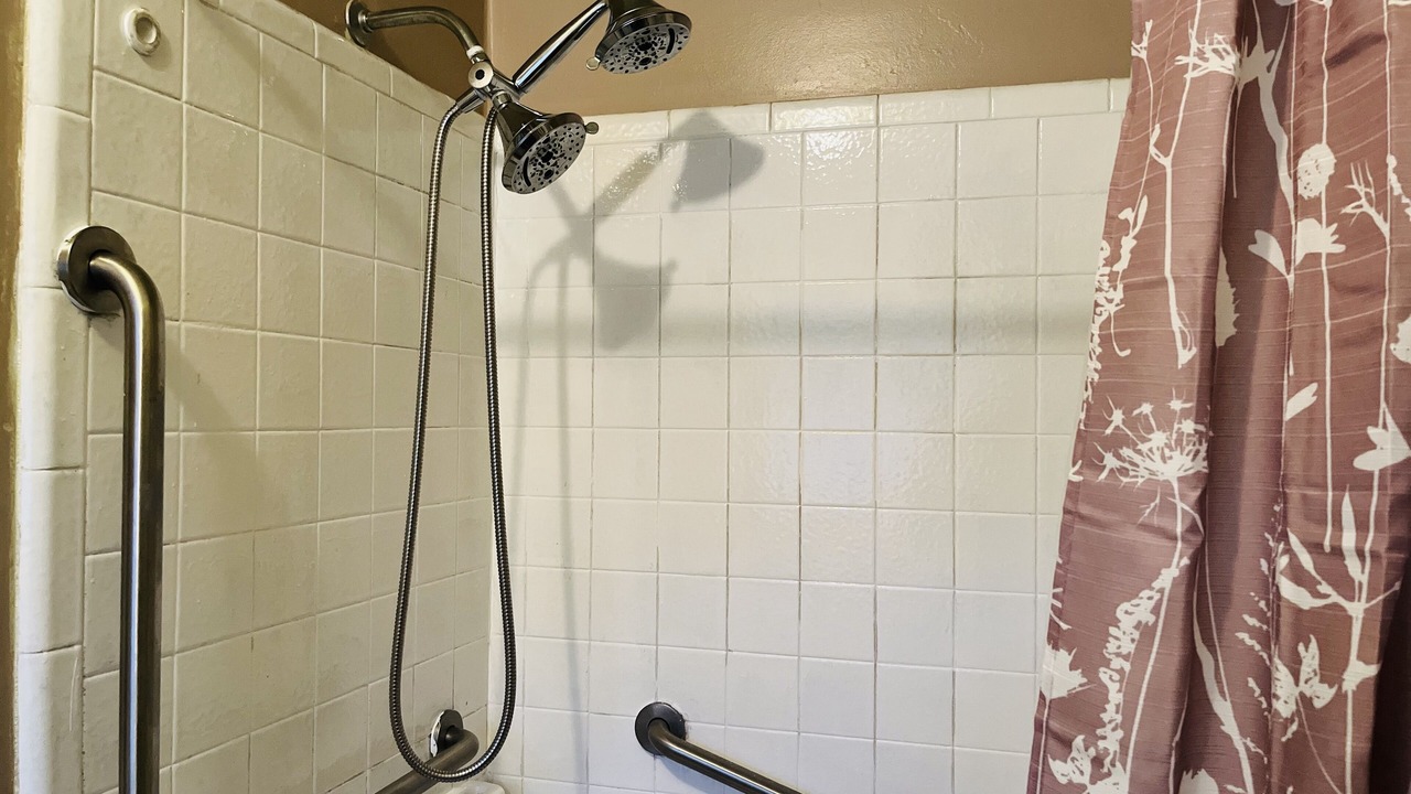 Photo of Bathroom in Waycross