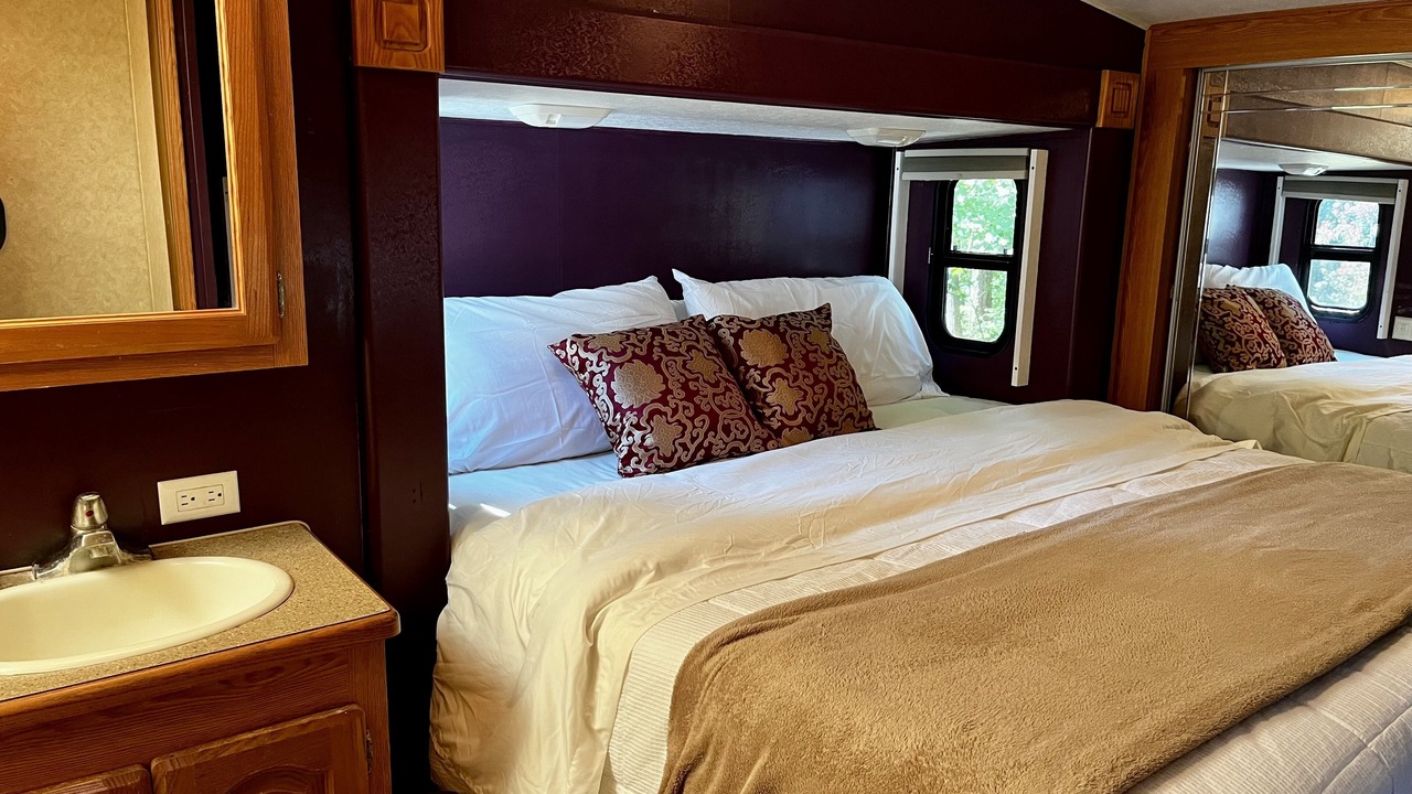 Photo of Bedroom in Alexander