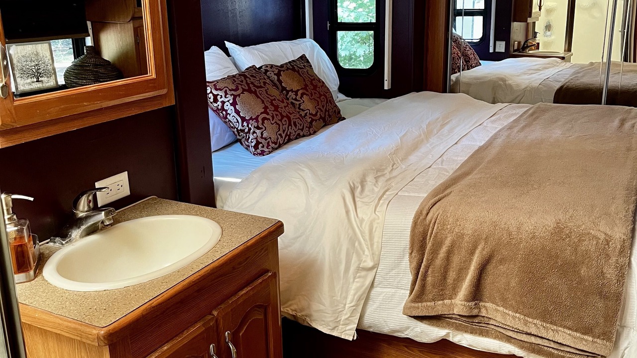 Photo of Bedroom in Alexander