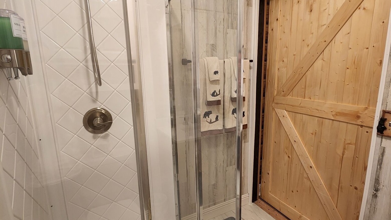Photo of Bathroom in Rocky Grove
