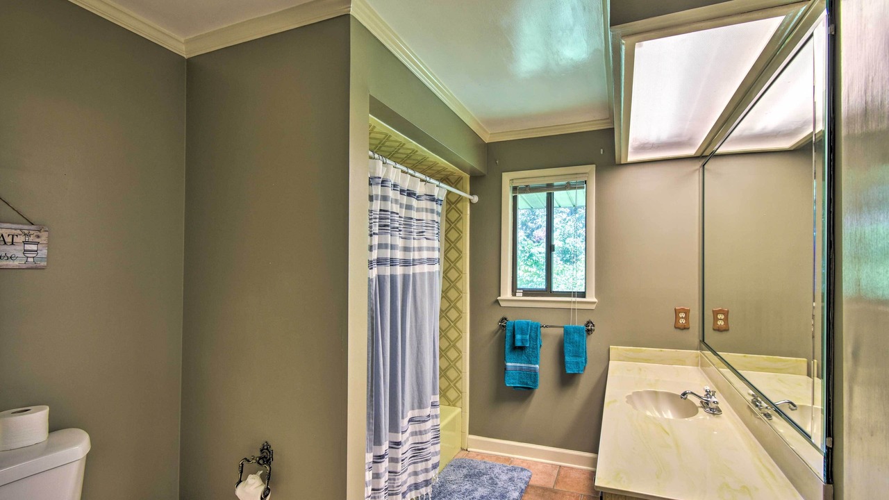 Photo of Bathroom in Arlington