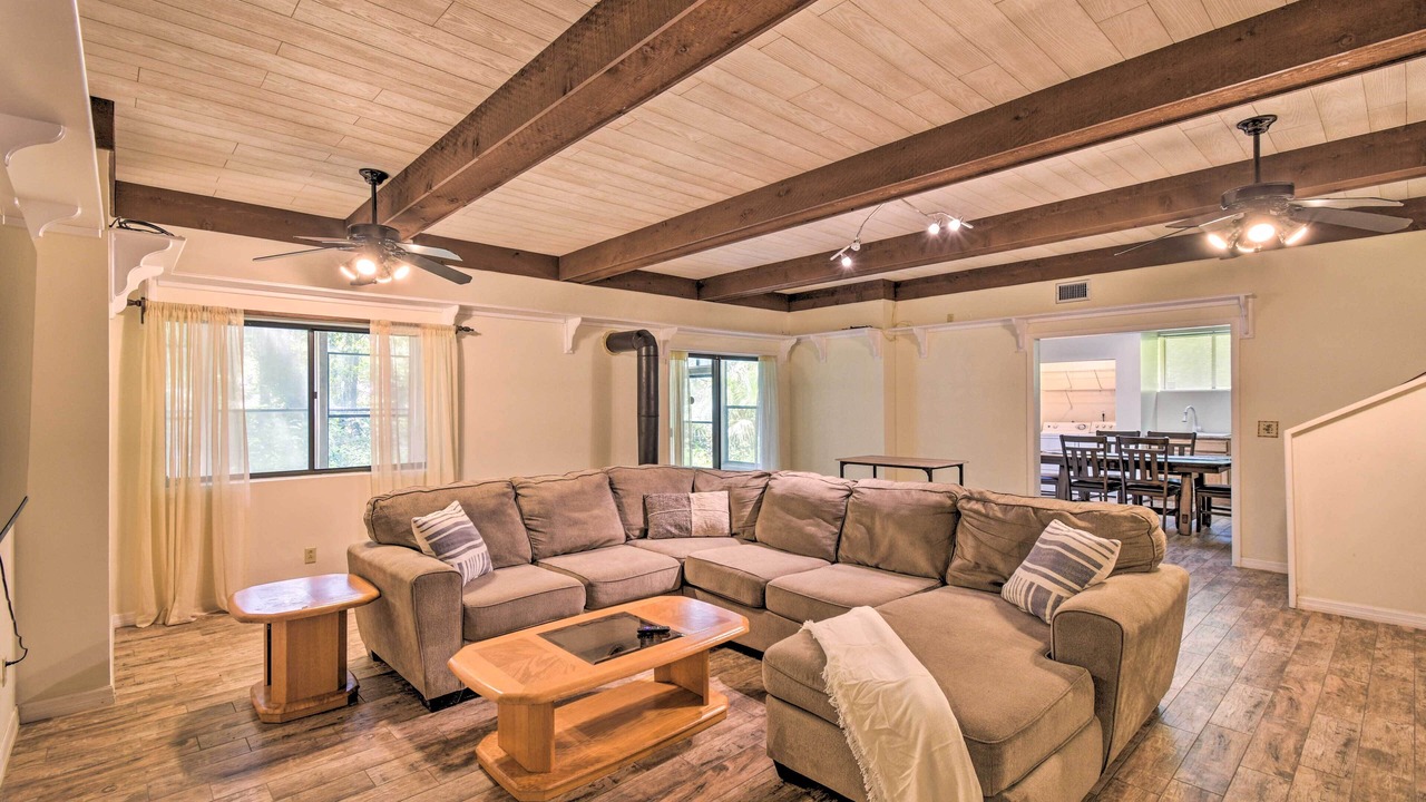 Photo of Livingroom in Arlington