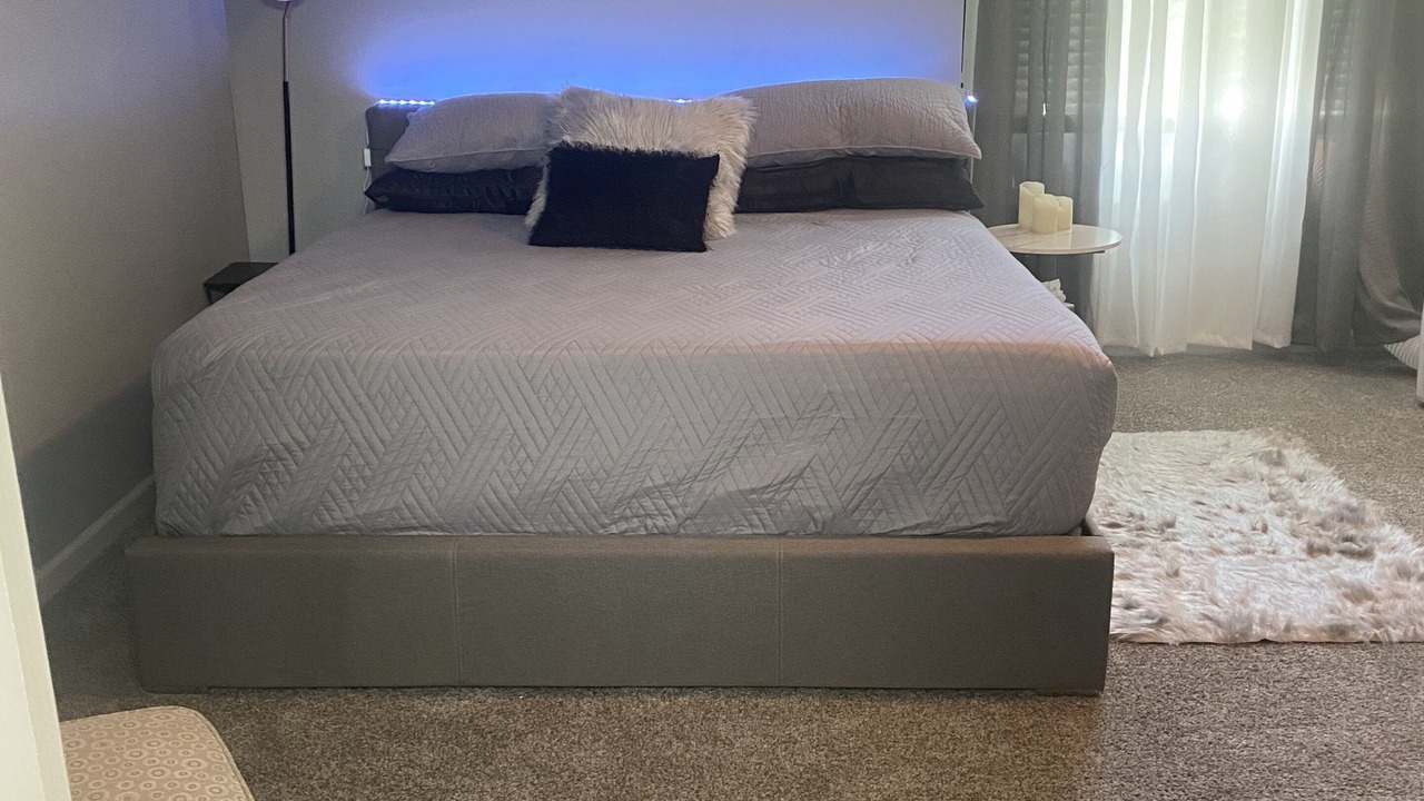 Photo of Bedroom in Town Center