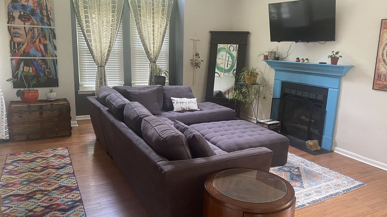 Photo of Livingroom in Town Center