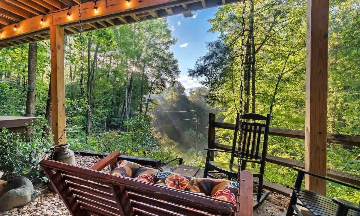 Photo of Patio Balcony in Sevierville