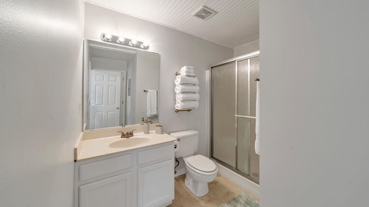 Photo of Bathroom in Crystal Beach