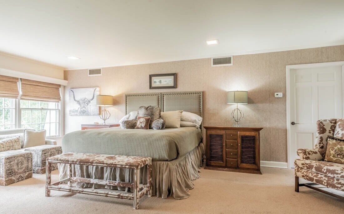 Photo of Bedroom in Guntersville