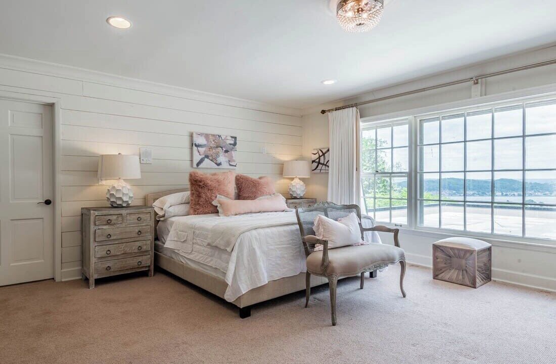 Photo of Bedroom in Guntersville