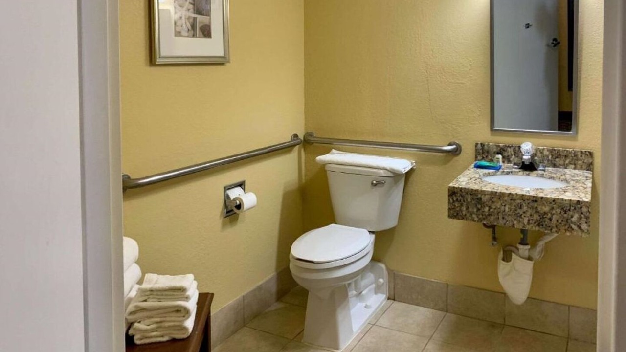 Photo of Bathroom in Miami Springs
