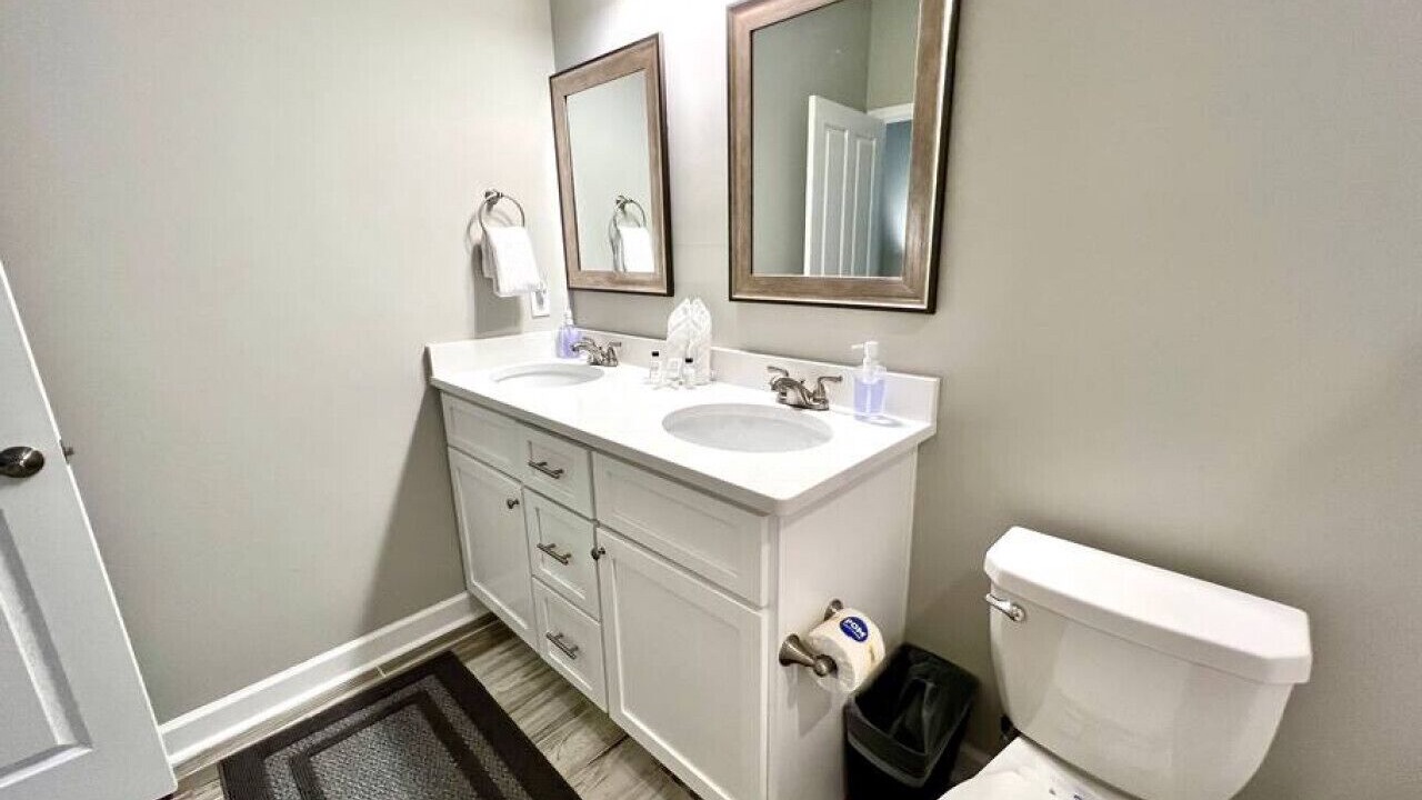 Photo of Bathroom in Laguna Beach
