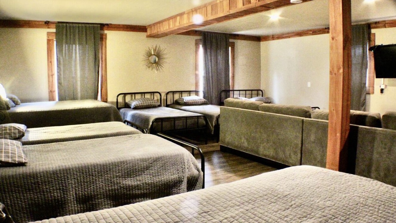 Photo of Bedroom in Muscle Shoals
