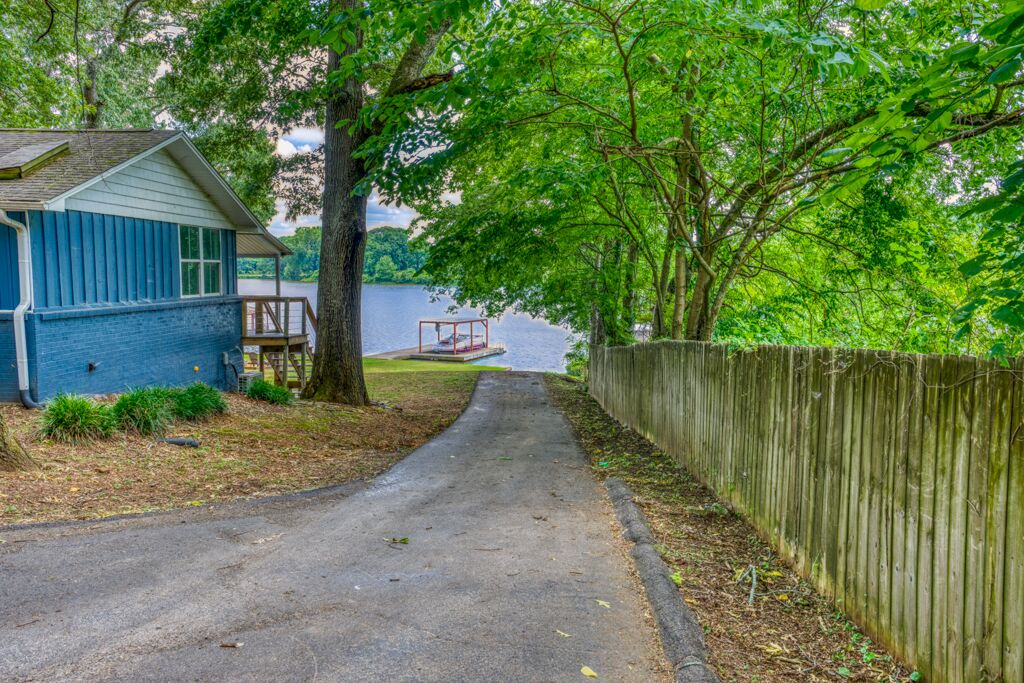 Photo of Outdoor in Muscle Shoals