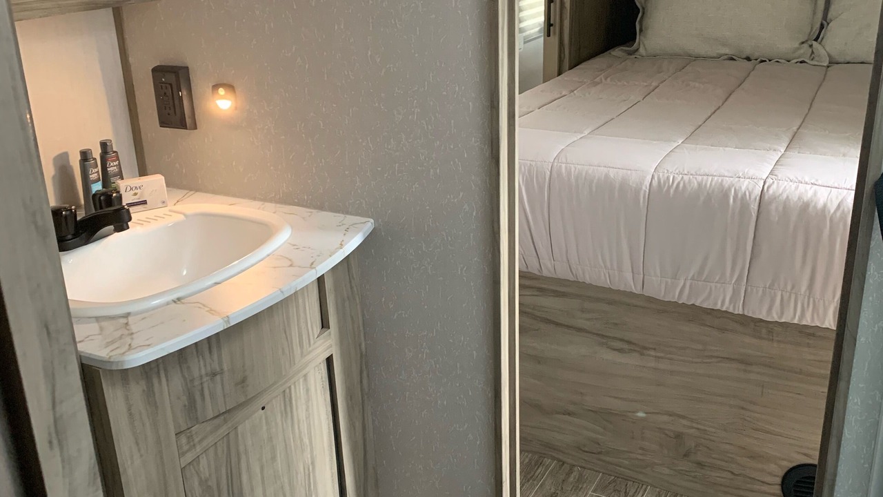 Photo of Bathroom in Girvin