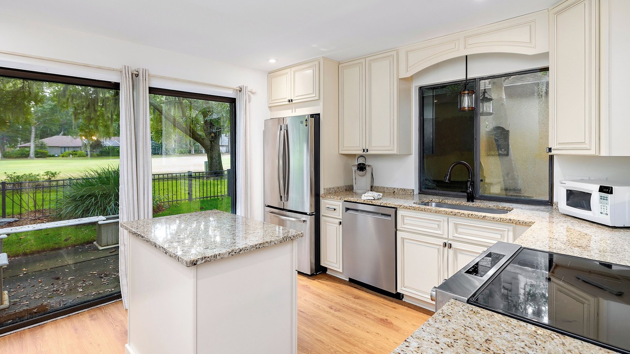 Photo of Kitchen in St. Simons Island