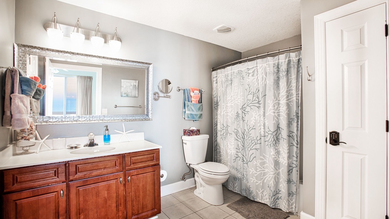 Photo of Bathroom in West Panama City Beach