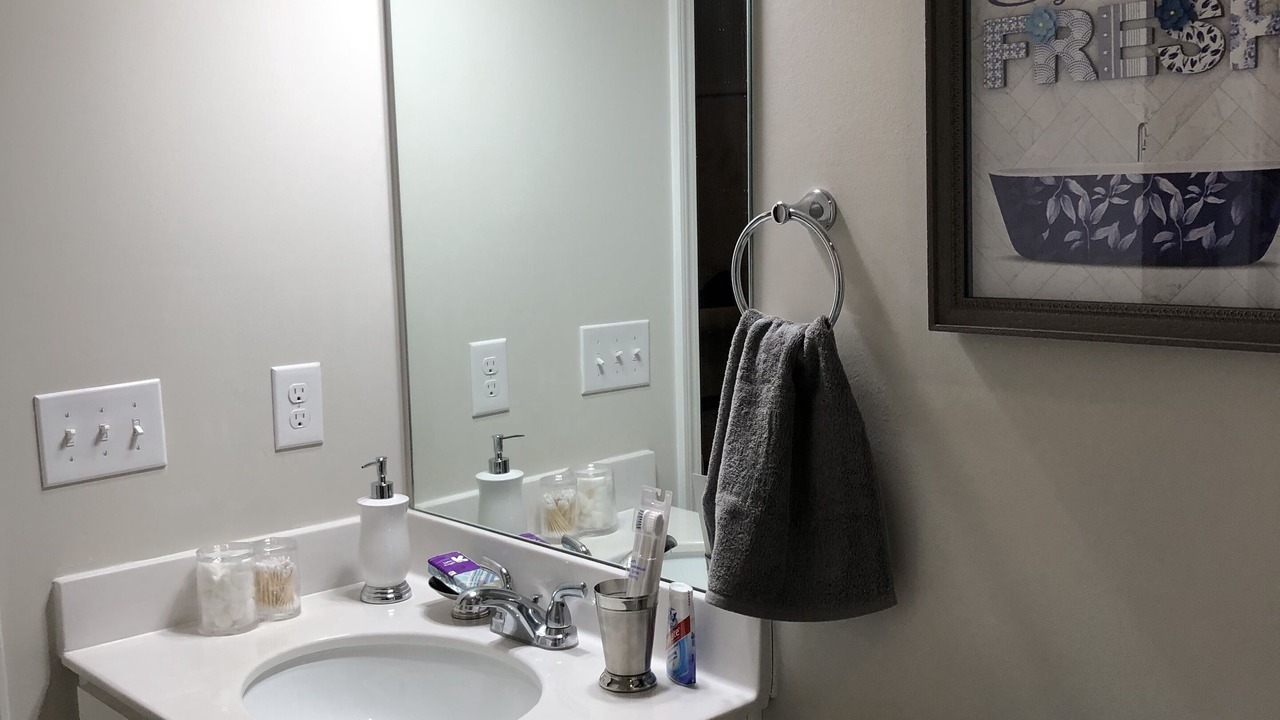 Photo of Bathroom in Southwestern