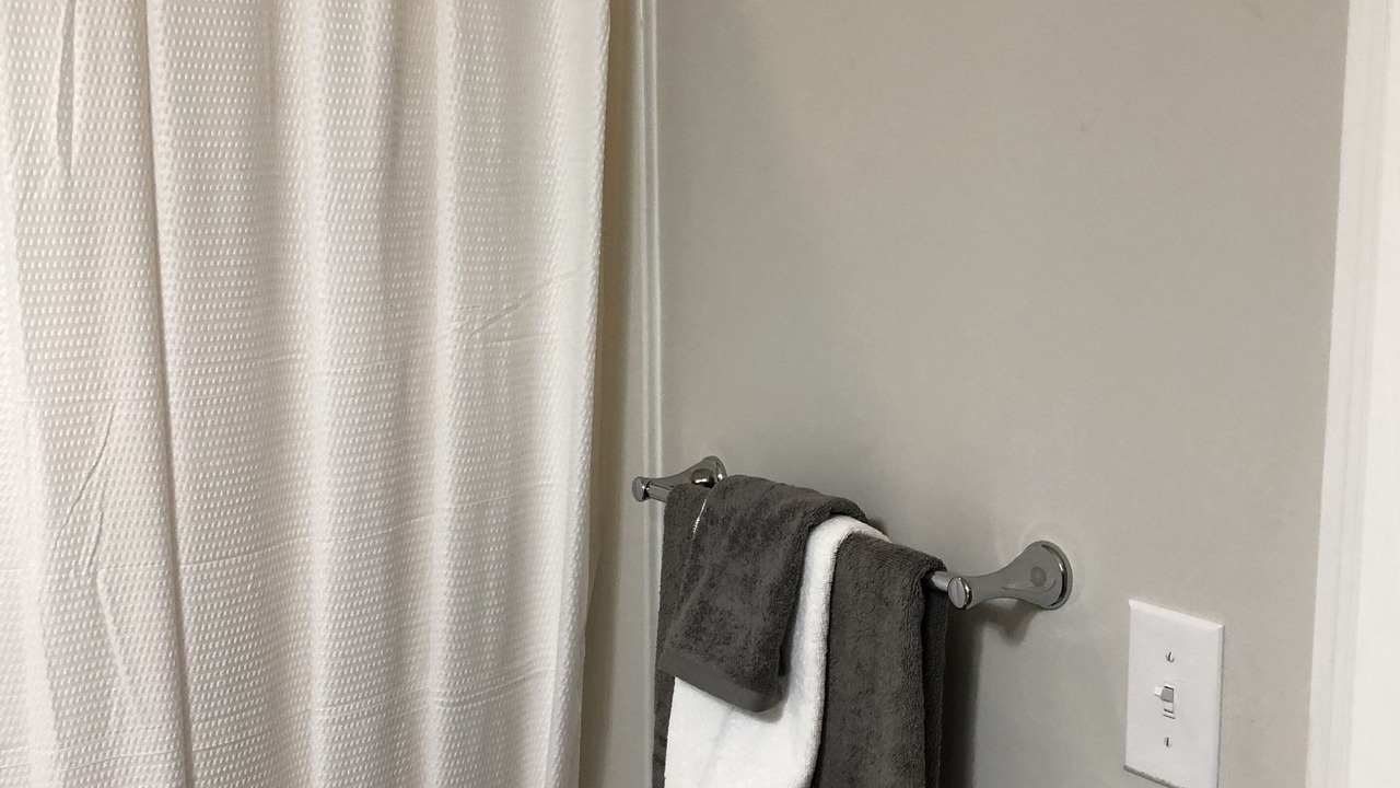 Photo of Bathroom in Southwestern