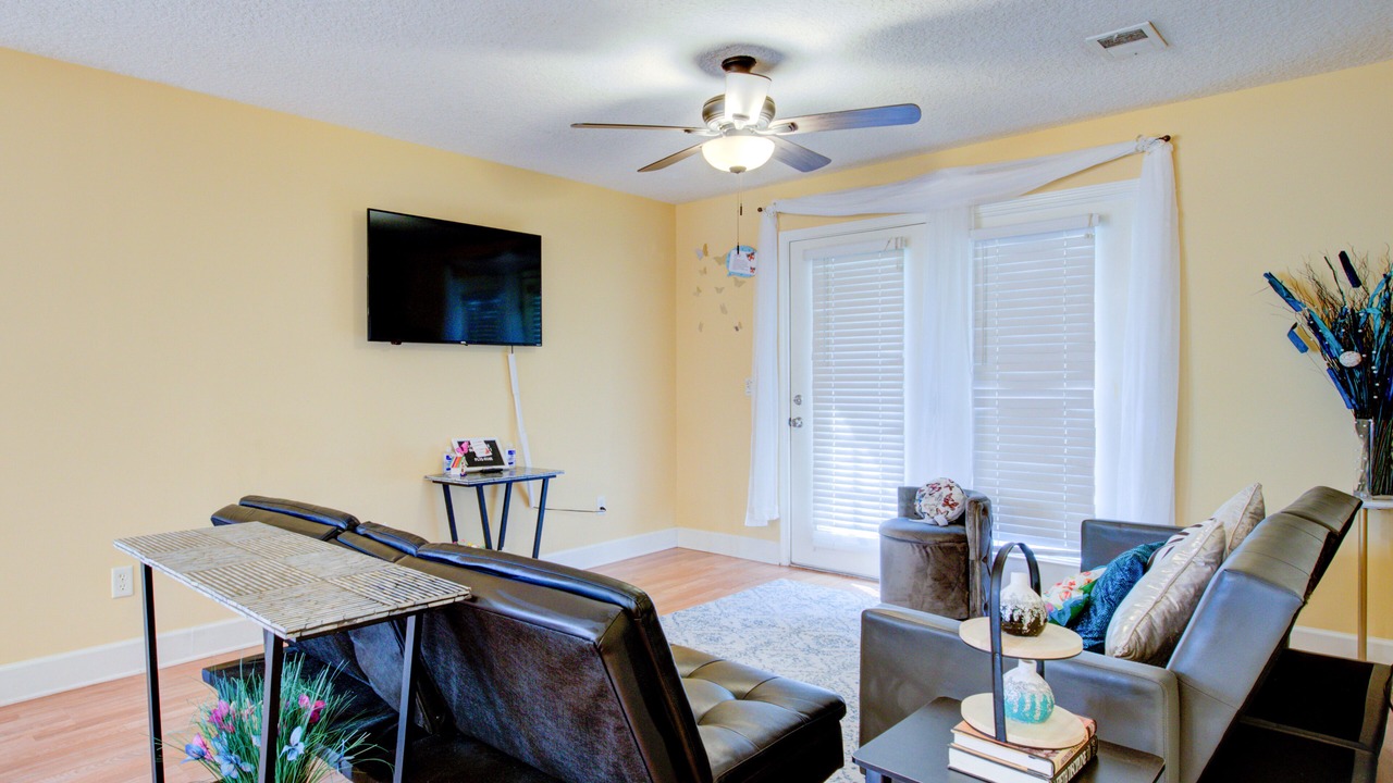 Photo of Bedroom in Dock Junction
