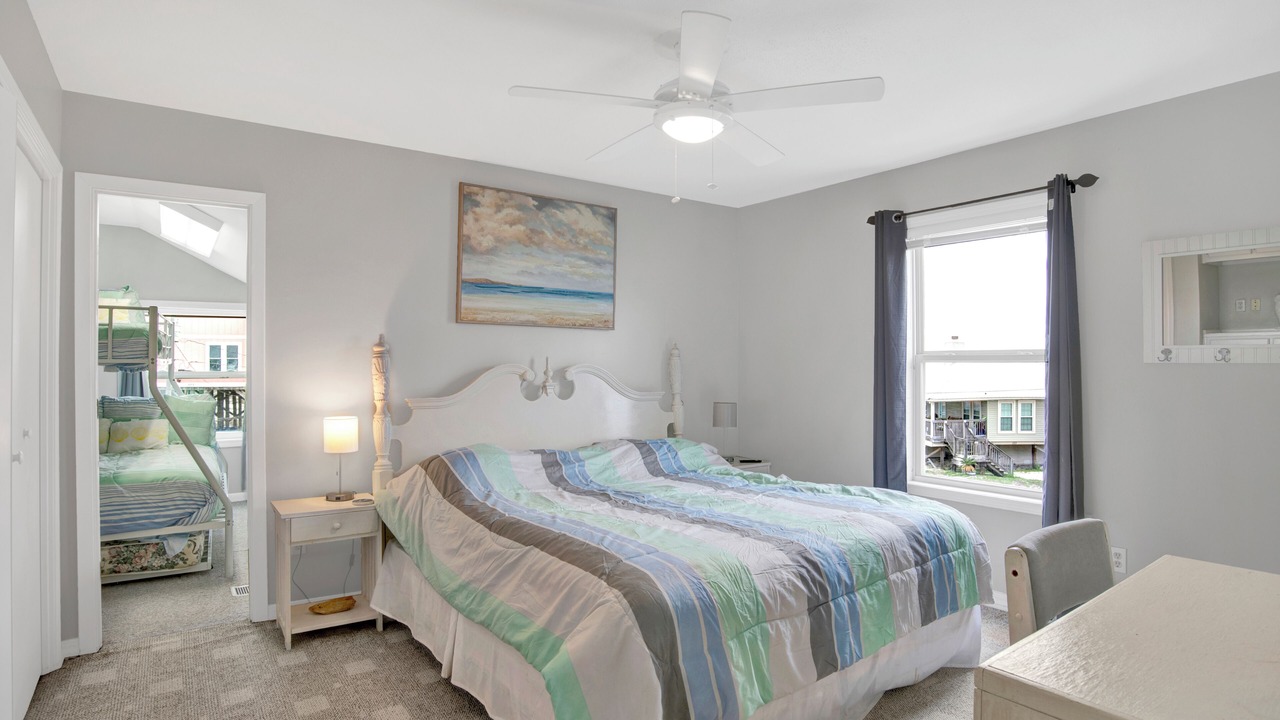 Photo of Bedroom in Dauphin Island