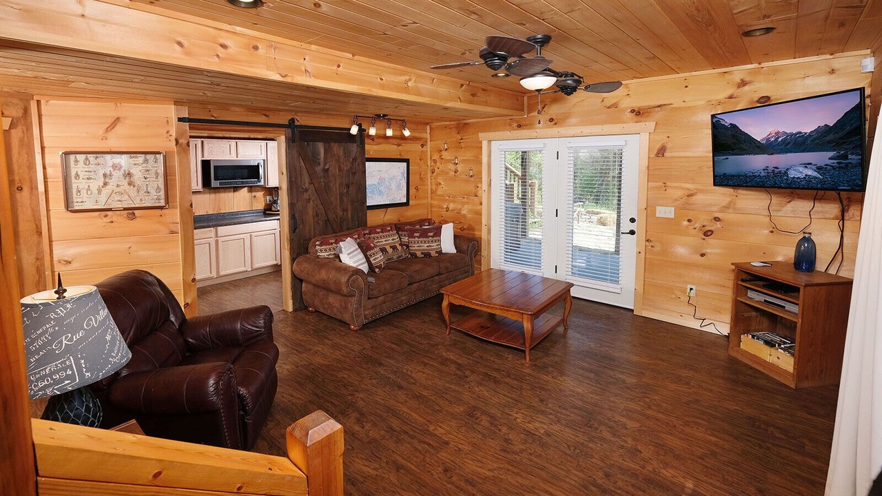 Photo of Livingroom in Sevierville