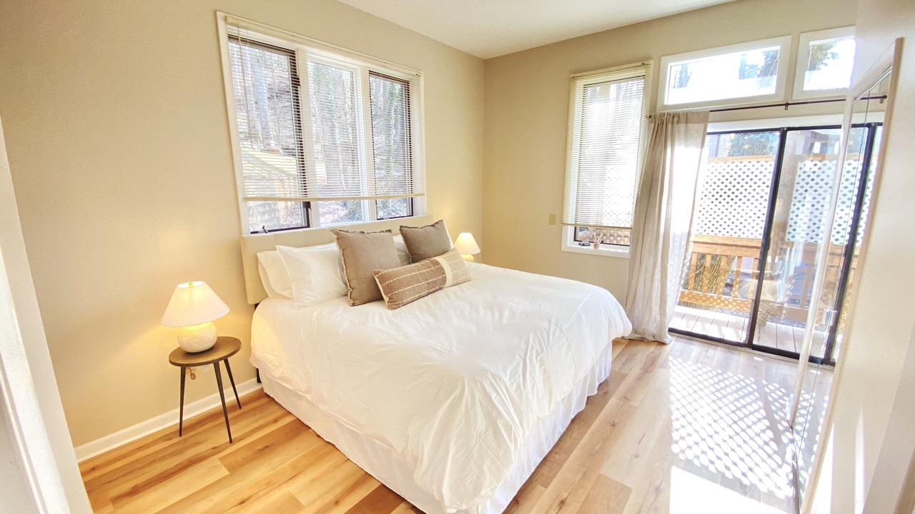 Photo of Bedroom in Maggie Valley