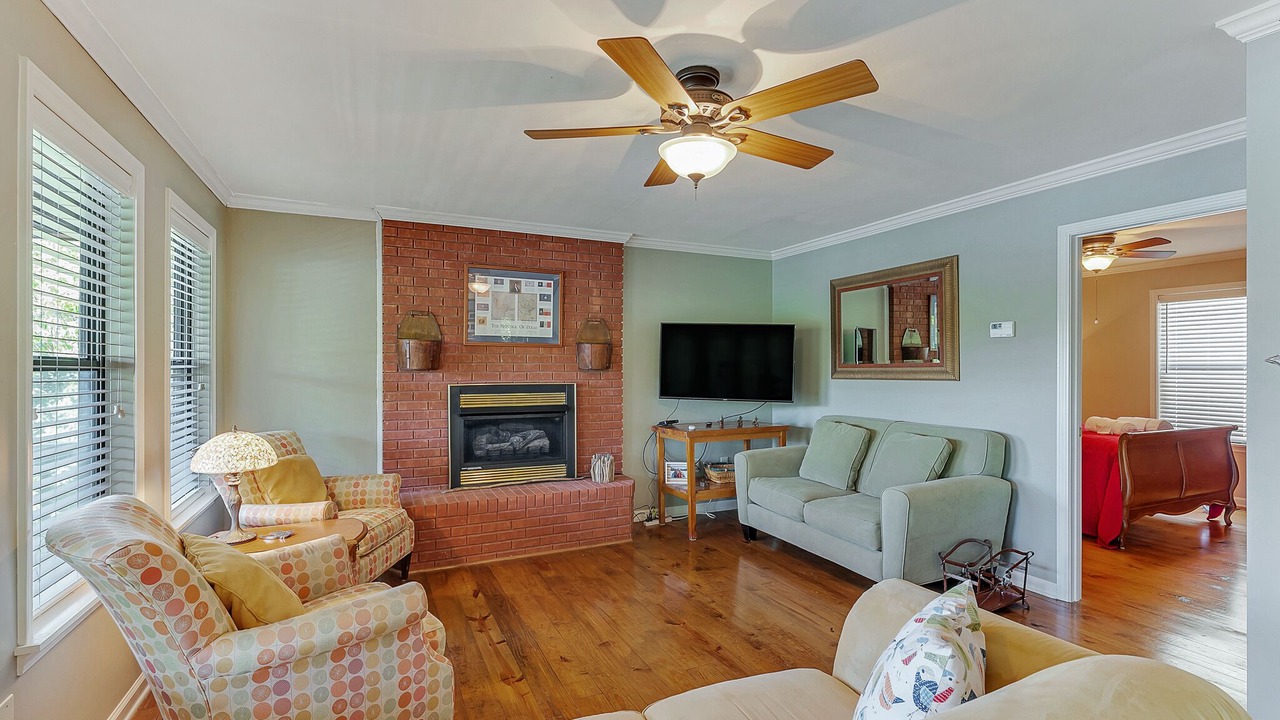 Photo of Livingroom in Houston