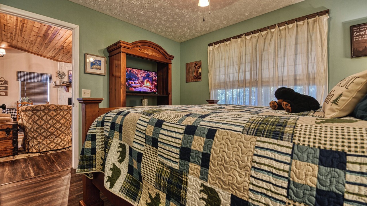 Photo of Bedroom in Cosby