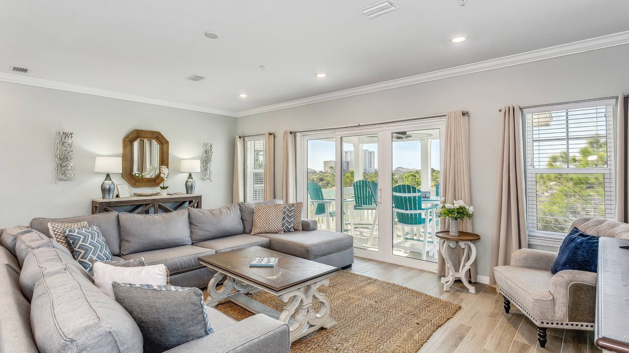 Photo of Livingroom in Ono Island