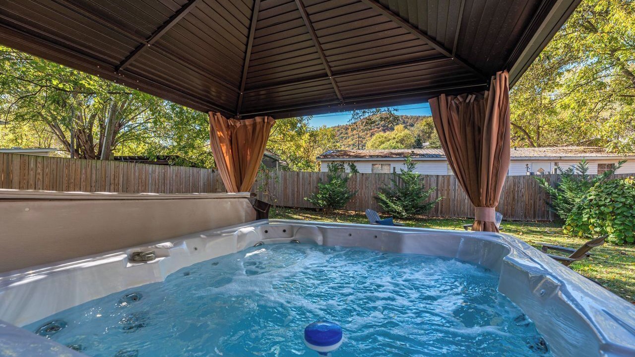 Photo of Outdoor in Hot Springs