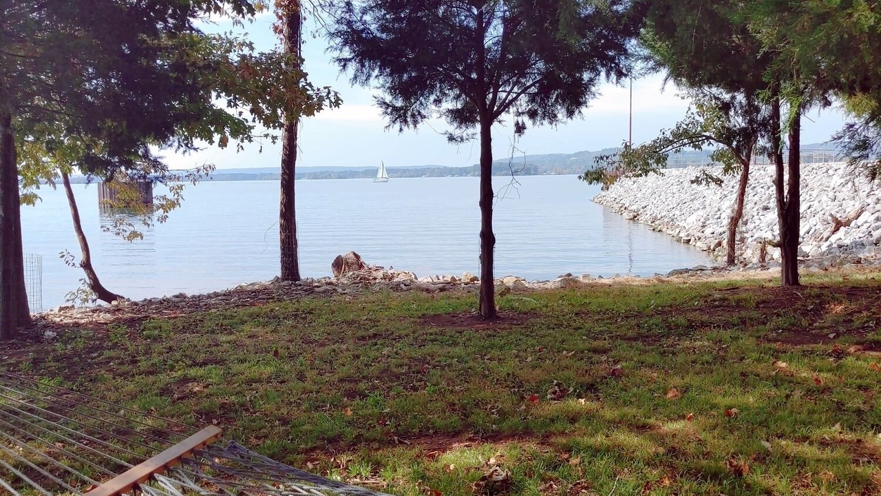 Photo of Others in Guntersville