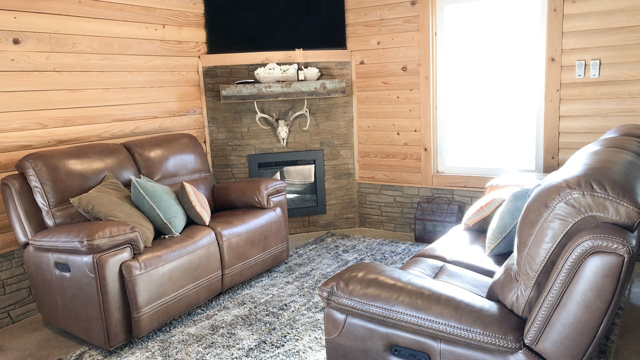 Photo of Livingroom in Guntersville