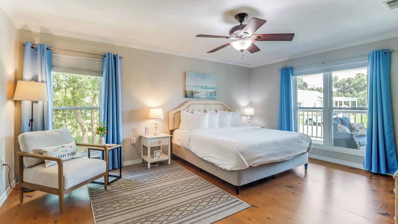 Photo of Bedroom in Long Beach