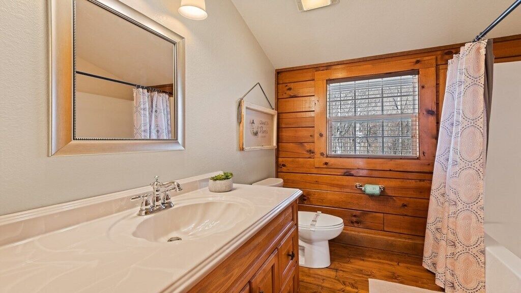 Photo of Bathroom in Waynesville