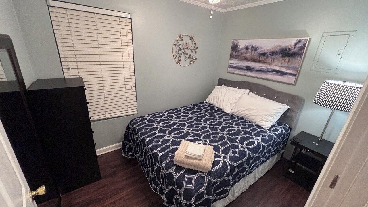 Photo of Bedroom in Powder Springs