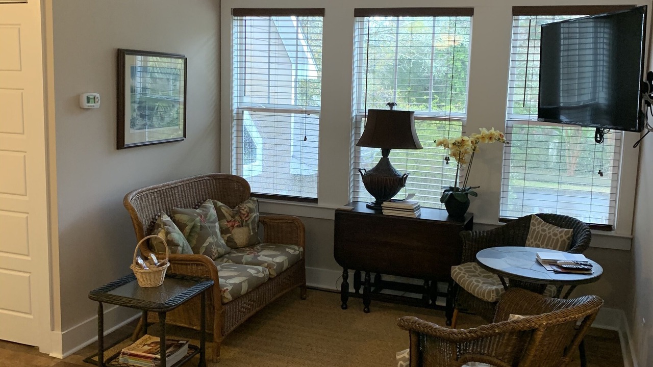 Photo of Bedroom in Riverland Terrace