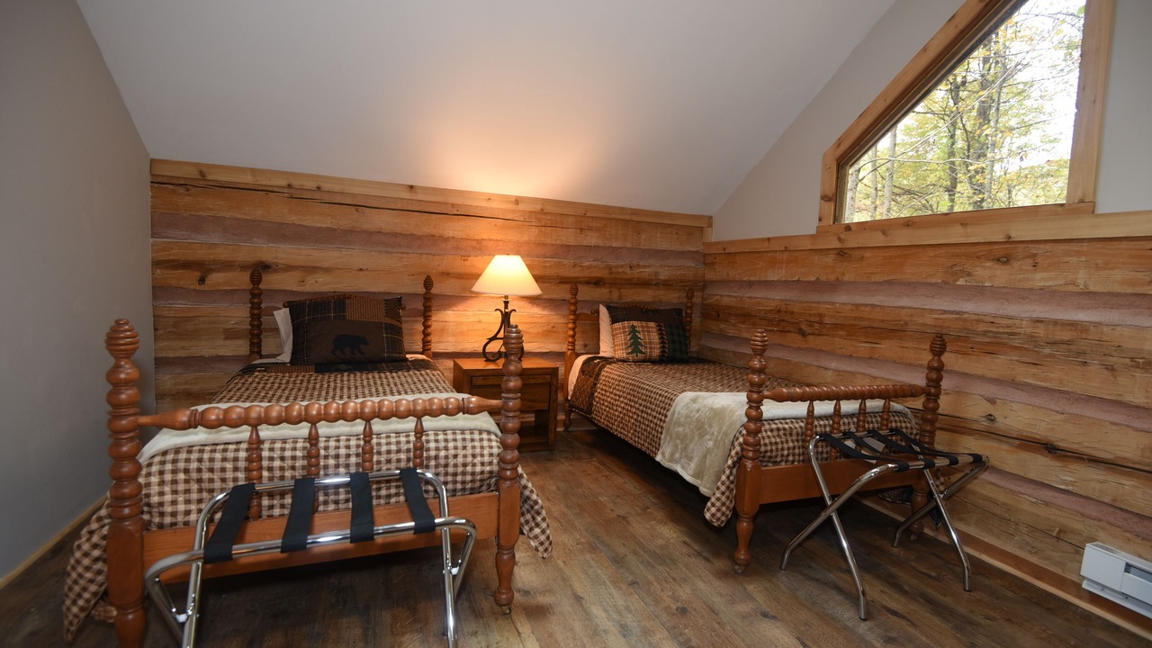 Photo of Bedroom in Marshall