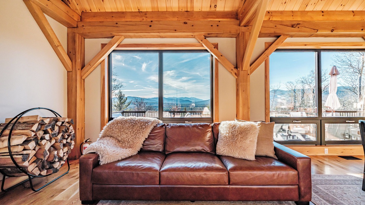 Photo of Livingroom in Bethel
