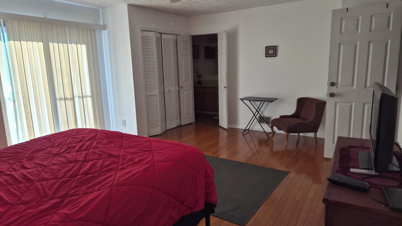 Photo of Bedroom in Stone Mountain