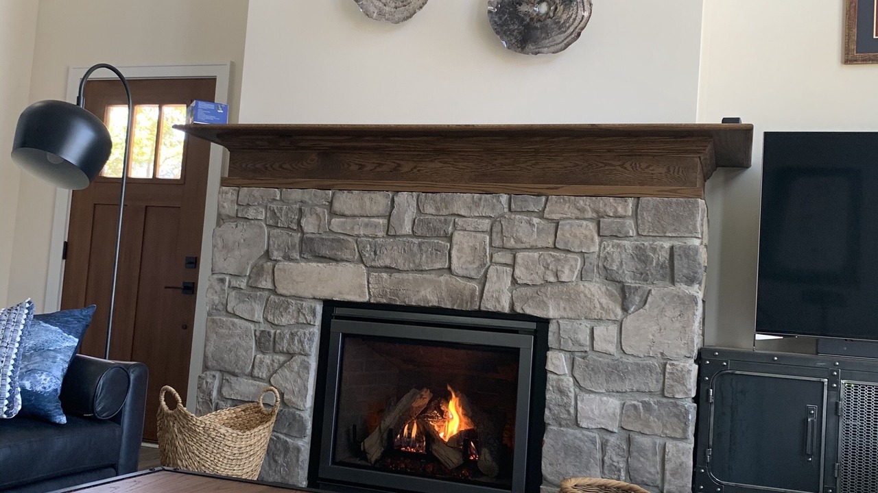 Photo of Livingroom in Weaverville
