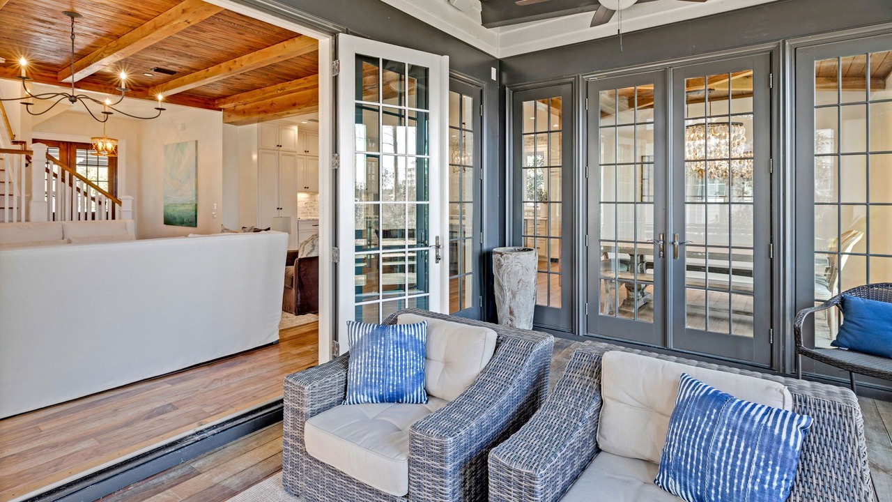 Photo of Livingroom in Sunnyside