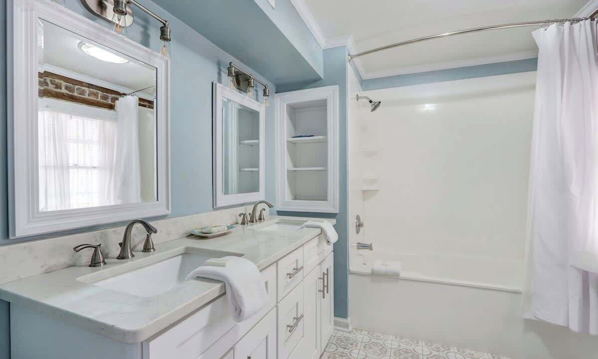 Photo of Bathroom in Historic Downtown Savannah