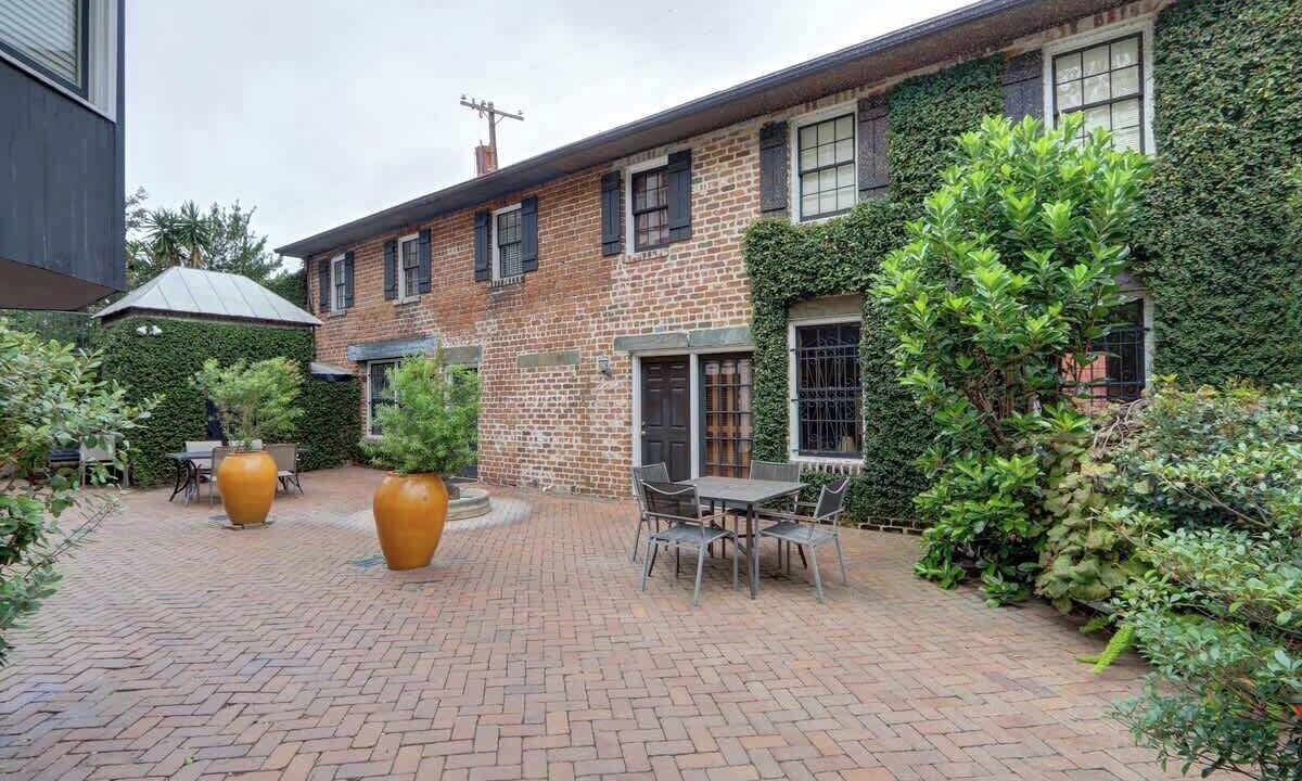 Photo of Outdoor in Historic Downtown Savannah